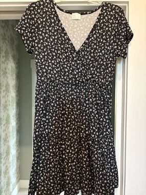 Francesca's Collections Black and White Floral Mini Dress